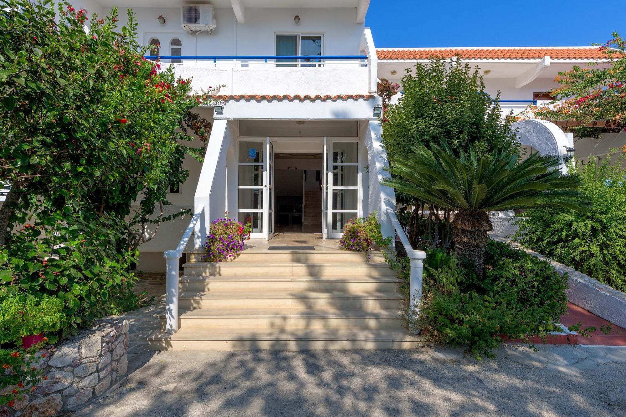 Nirvana Beach Hotel Theológos Екстериор снимка